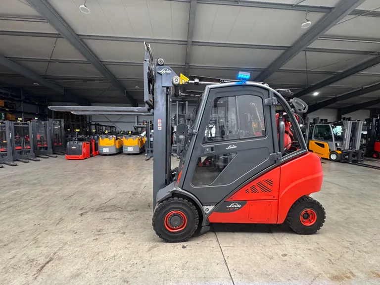 2019 Linde H30T-02 3.000kg Duplex Freihub 3.+4. Ventil Teleskopgabeln Kabine AC Klima Gasstapler Gabelstapler